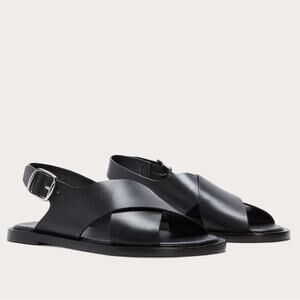NEW Everlane The City Crossover Sandal in Black Leather Women's Size 6 $150